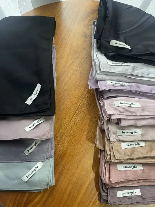 Produk dari supplier daisha_and_amberlyn — Hijab & Busana Muslim