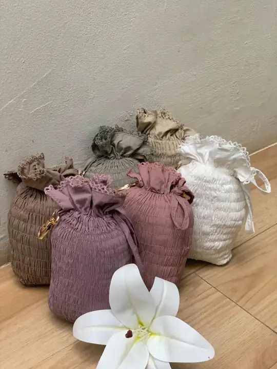 Foto produk 3 dari supplier harumikartinistudio
