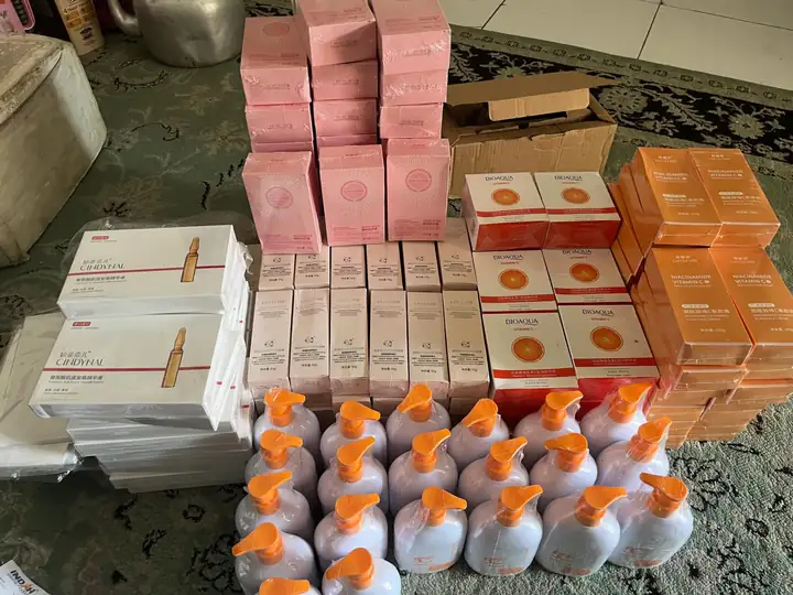 Produk dari supplier pingkanuzi — Skincare & Kosmetik
