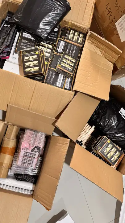 Produk dari supplier erinlayyy — Aksesoris & Perhiasan